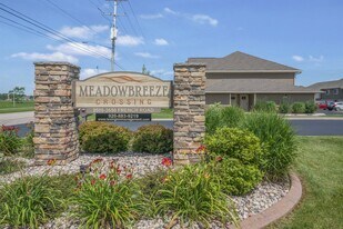 Meadowbreeze Crossing in Appleton, WI - Building Photo