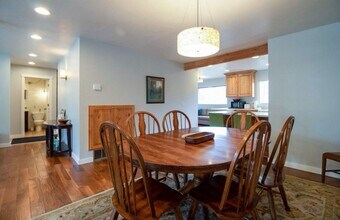 15821 Kittyhawk Ln in Sisters, OR - Building Photo - Building Photo