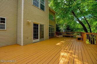 6 Mulberry Ln in Holmdel, NJ - Building Photo - Building Photo