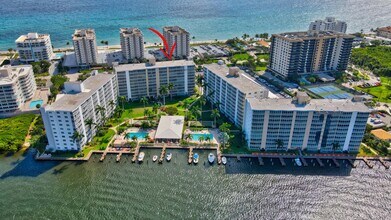 3224 S Ocean Blvd in Highland Beach, FL - Building Photo - Building Photo