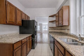 127 11th St NE in Washington, DC - Building Photo - Building Photo