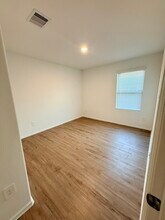 963 Oak Mist Ln in Magnolia, TX - Building Photo - Building Photo