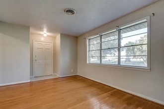 15206 TX-36 in Needville, TX - Building Photo - Building Photo