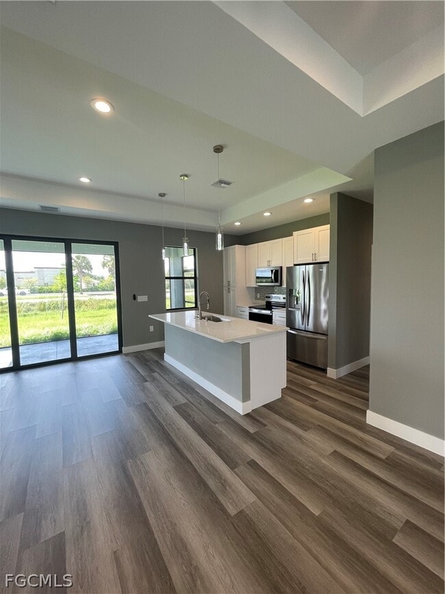 property at 610 Floyd Ave S