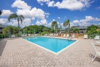 1150 Yesica Ann Cir in Naples, FL - Building Photo - Building Photo