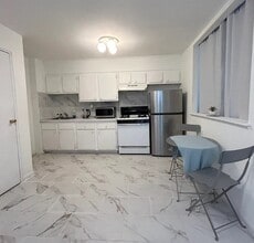 195 Independence Ave in Quincy, MA - Building Photo - Building Photo