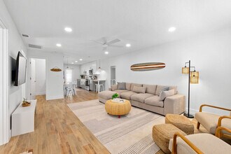 106 11th St in St. Augustine, FL - Building Photo - Building Photo