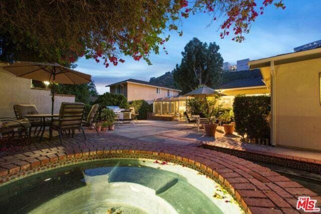 property at 11787 Bellagio Rd
