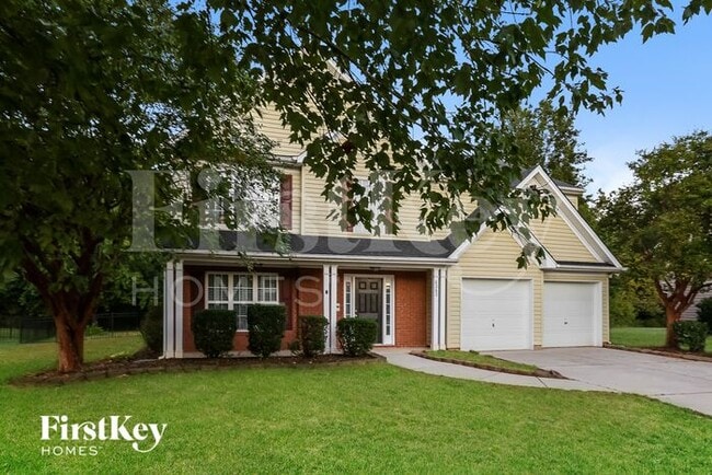 4343 Crestline Ln in Harrisburg, NC - Foto de edificio - Building Photo