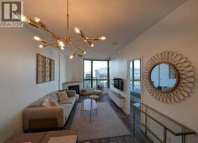 1239 W Georgia St in Vancouver, BC - Building Photo