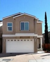 3976 Clara Lee Ln in Castro Valley, CA - Building Photo