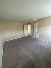 3602 Gillham Rd in Kansas City, MO - Building Photo - Building Photo