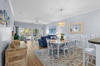 601 N Hillside Dr in North Myrtle Beach, SC - Building Photo - Building Photo