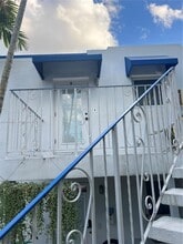 225 SE 16th Ave in Fort Lauderdale, FL - Building Photo - Building Photo