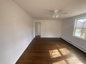 894 Rte 9W-Unit -1-2 in Fort Montgomery, NY - Building Photo - Building Photo