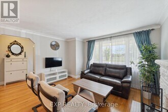 1416 Fisher Ave in Ottawa, ON - Building Photo - Building Photo
