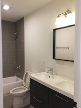 2154 N Cleveland Ave in Chicago, IL - Building Photo - Building Photo