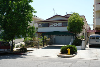 837 S Berendo St in Los Angeles, CA - Building Photo - Building Photo