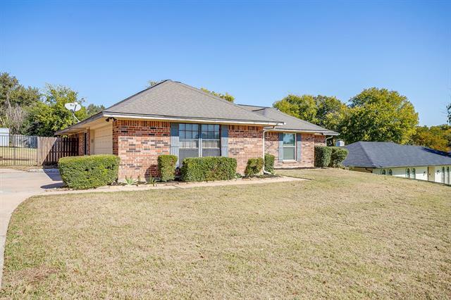 7512 Westwind Ct in Fort Worth, TX - Building Photo - Building Photo