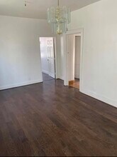 385 Woodlawn Ave in Jersey City, NJ - Building Photo - Building Photo