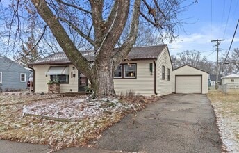 3529 Prairie Ave in Madison, WI - Foto de edificio - Building Photo