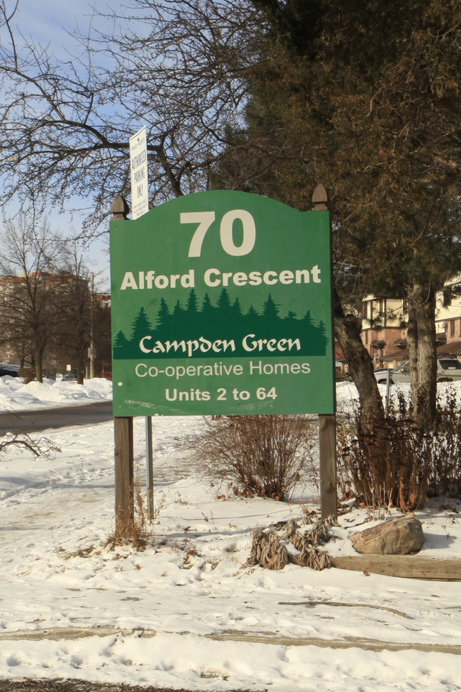 70 Alford Cres in Toronto, ON - Building Photo - Building Photo