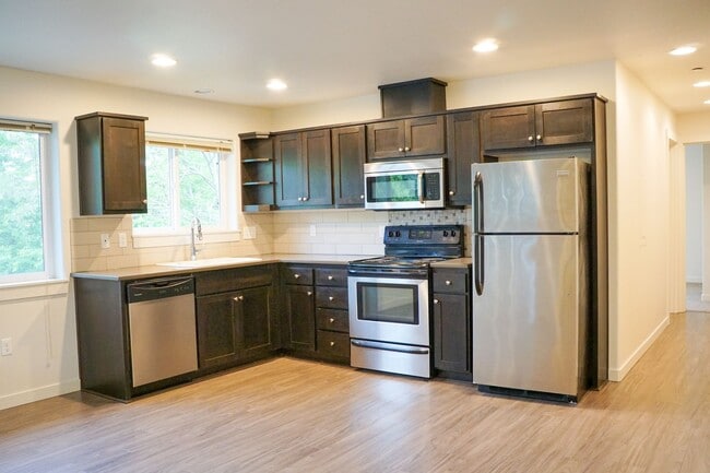 property at 3651 SE Francis St