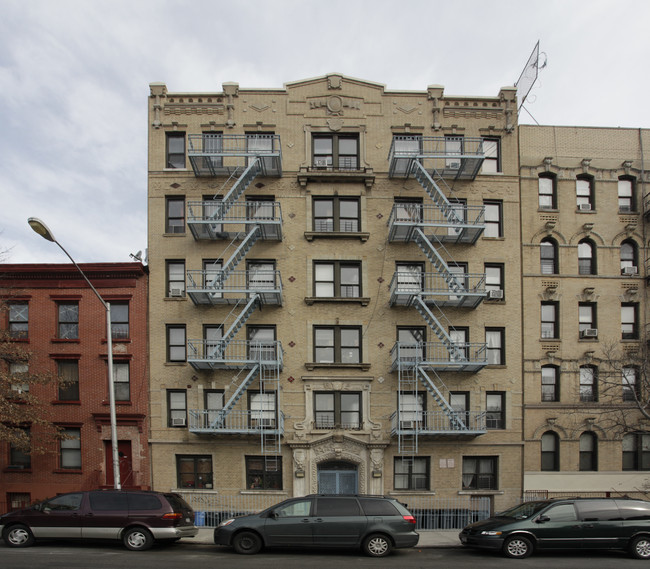 145 S 4th St in Brooklyn, NY - Building Photo - Building Photo