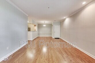10814 Antigua Terrace in North Bethesda, MD - Building Photo - Building Photo