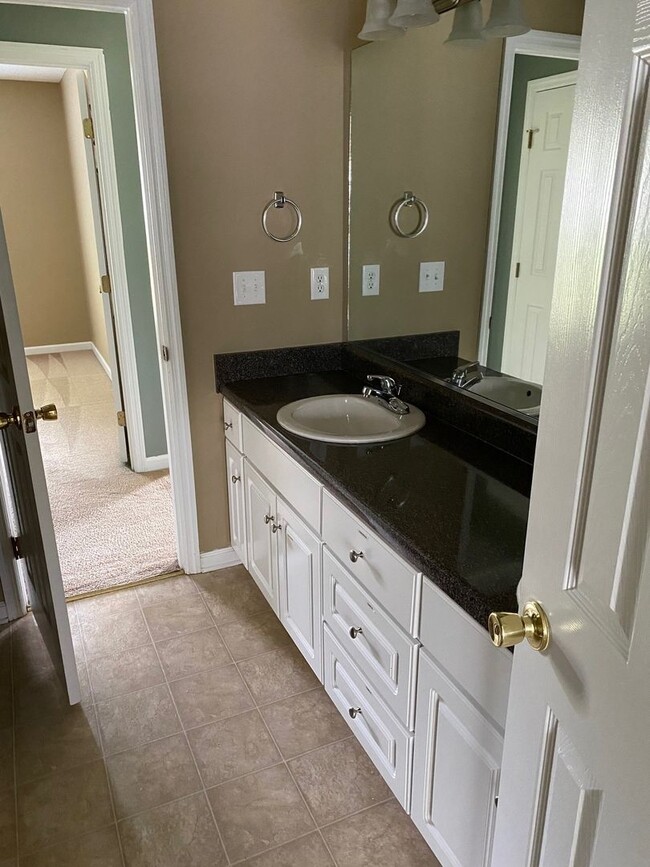 property at 544 Stirling Bridge Rd