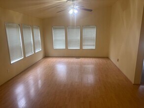 1904 N 32nd Pl in Mount Vernon, WA - Building Photo - Building Photo