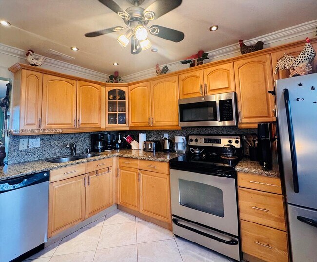 property at 1000 NE 14th Ave