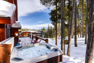 157 Independence Cir in Breckenridge, CO - Foto de edificio - Building Photo