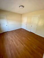 550 S Brundidge St in Troy, AL - Building Photo