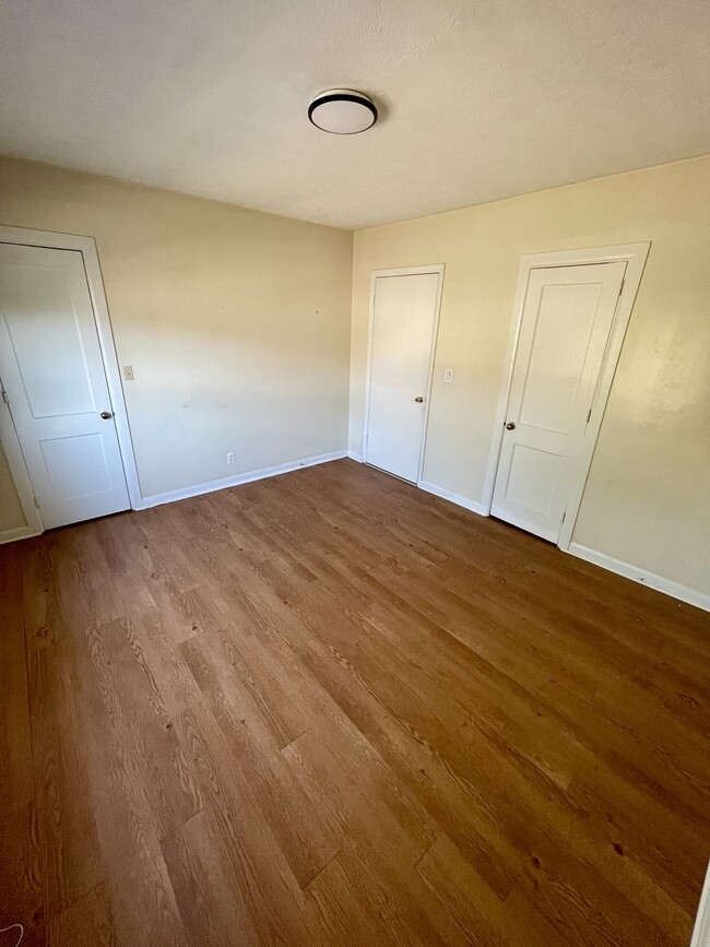 property at 550 S Brundidge St