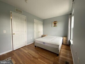 1213 Clymer St in Philadelphia, PA - Building Photo - Building Photo