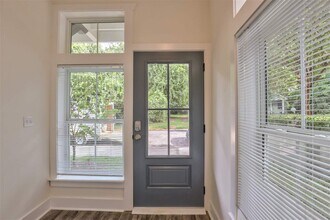 429 St Francis St in Tallahassee, FL - Building Photo - Building Photo