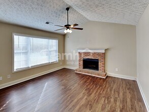 1028 Pepper Cir NW in Acworth, GA - Foto de edificio - Building Photo