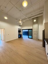 2623 Keene St in Houston, TX - Building Photo - Building Photo