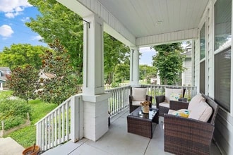 1112A McGavock Pike in Nashville, TN - Foto de edificio - Building Photo