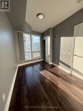 60 Byng Ave in Toronto, ON - Building Photo - Building Photo