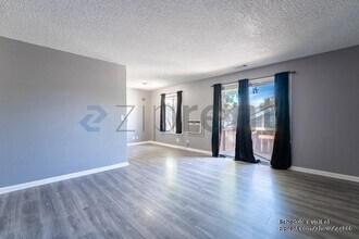4602 Neil Rd in Reno, NV - Building Photo - Building Photo