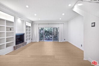 1850 Midvale Ave in Los Angeles, CA - Building Photo - Building Photo