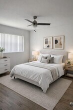 980 NE 169th St in Miami, FL - Building Photo - Building Photo