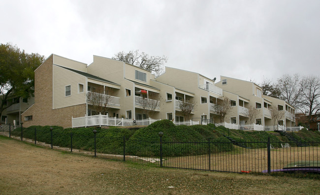 The Waterfront in Austin, TX - Foto de edificio - Building Photo