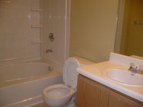 5103 Fairington Club Dr in Stonecrest, GA - Building Photo - Building Photo