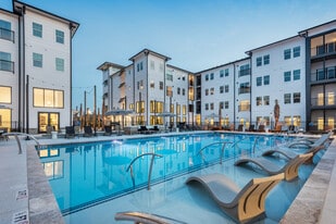 Lively Grande Dunes in Myrtle Beach, SC - Building Photo