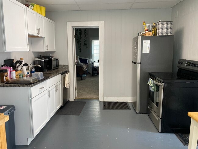 93 Murray St, Unit 1 in Binghamton, NY - Foto de edificio - Building Photo