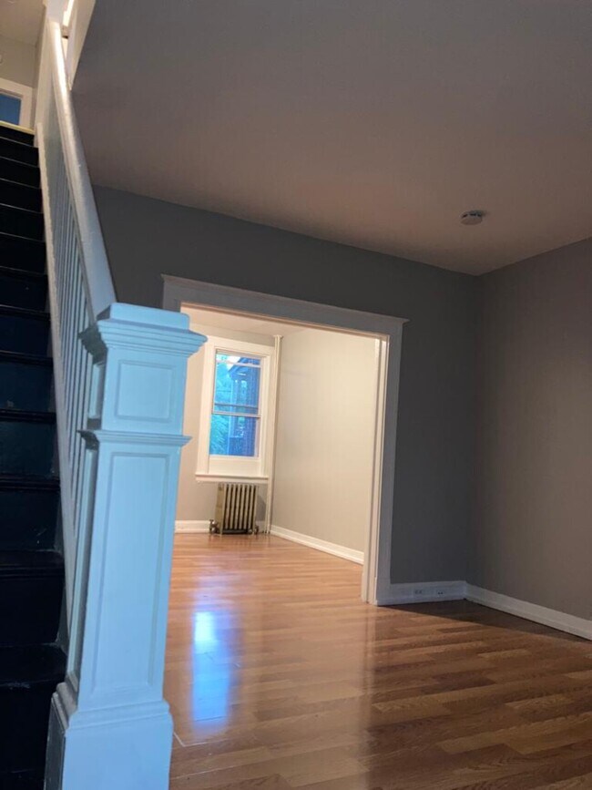 1535 Homestead St photo'