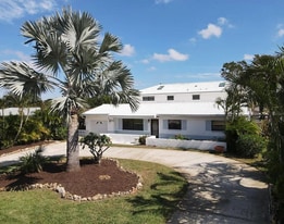 2945 68th St N in St. Petersburg, FL - Building Photo